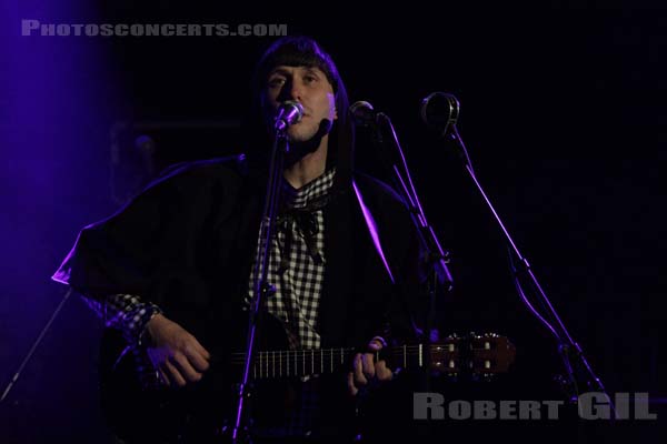FINN - 2008-10-03 - PARIS - La Maroquinerie - 